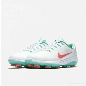 Nike Vapor react 2 hot punch